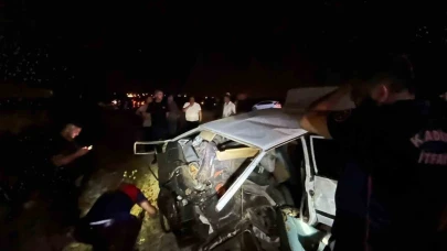 2 otomobilin karıştığı kazada 3 kişi yaralandı