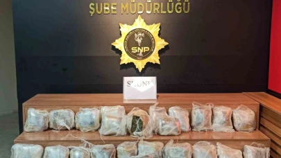Şanlıurfa’da 24 kilogram skunk ele geçirildi: 2 gözaltı