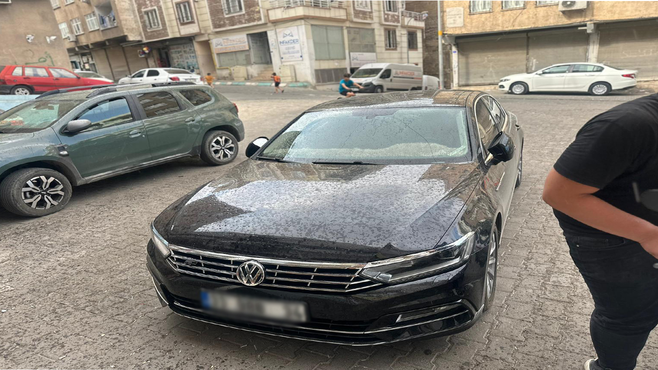 Şanlıurfa’da Kavurucu Sıcakta Şaşırtan Yağmur!