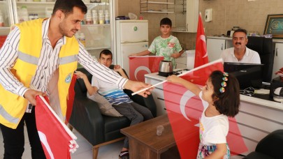 Haliliye Bayraklarla Donatılıyor