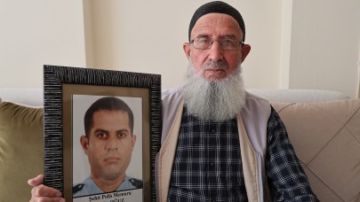 15 Temmuz şehidinin babası: "15 Temmuz gelince canımız ciğerimiz yanıyor"
