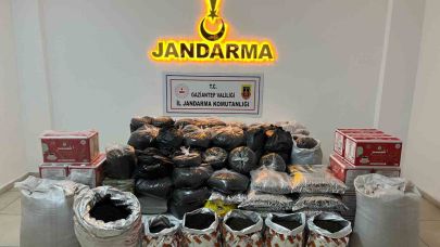 300 kilo kaçak çay ele geçirildi