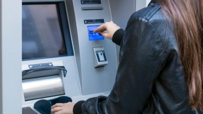 Şifre Değiştirmeyen ATM'den Para Çekemeyecek!