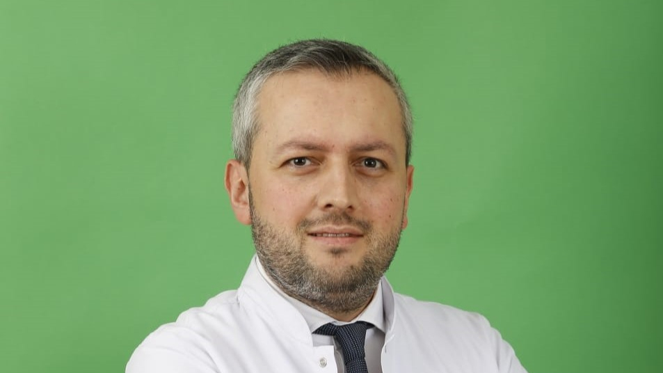 Kulak Burun Boğaz Uzmanı Sancak: "Burun estetiği, kişiye özel tasarlanmalı"