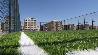 KARAKÖPRÜ’DE SEMT SAHALARIYLA GENÇLİĞE YATIRIM SÜRÜYOR