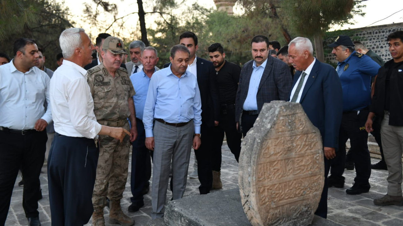 Vali Şıldak Eyyüp Nebi’de İncelemede Bulundu