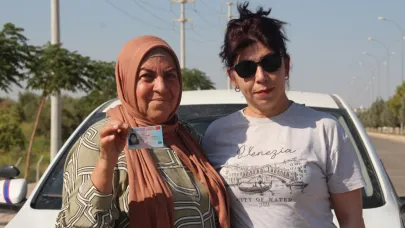 Torununu sınava götürdü, kendisi ehliyet sahibi oldu