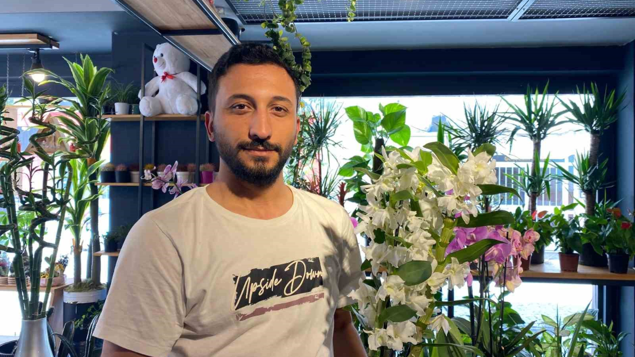 Yaz mevsiminde çiçek bakımının püf noktaları