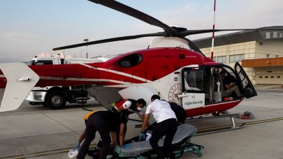 Akciğer hastası şahıs ambulans helikopter ile Van’a getirildi
