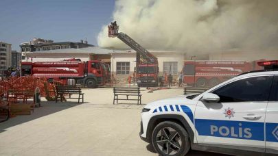 Meslek lisesinin mobilya atölyesinde yangın