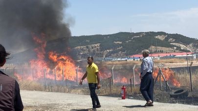 Vatandaşların erken müdahalesi konteyner kenti yanmaktan kurtardı