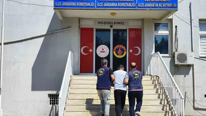 Toplam 45 yıl hapis cezası bulunan 2 zanlı yakalandı