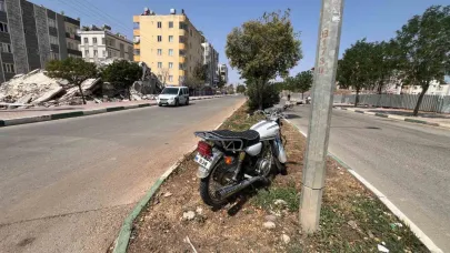 Otomobil ile motosiklet çarpıştı: 2 yaralı