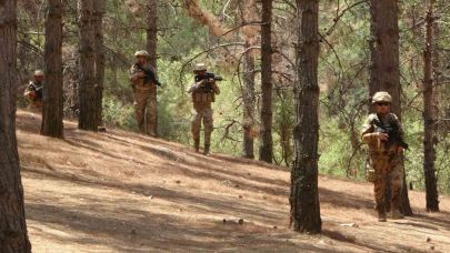 Komandolar orman yangınlarına karşı teyakkuzda