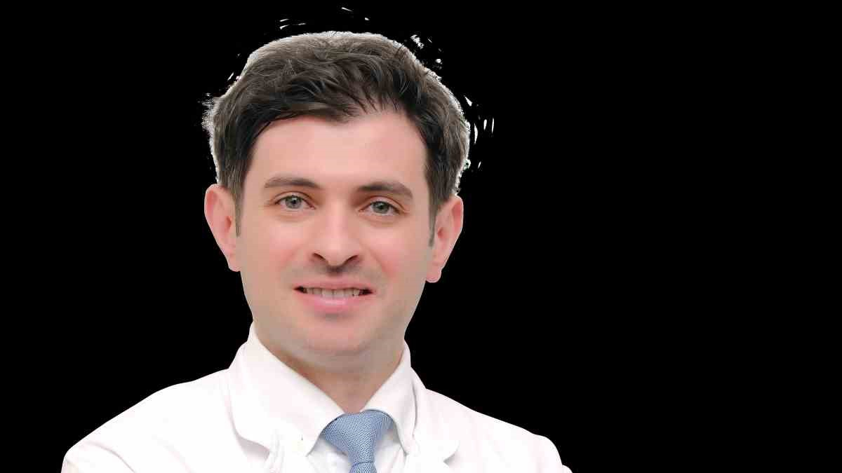 "Burun estetiğinin yüze uyum sağlaması önemli"