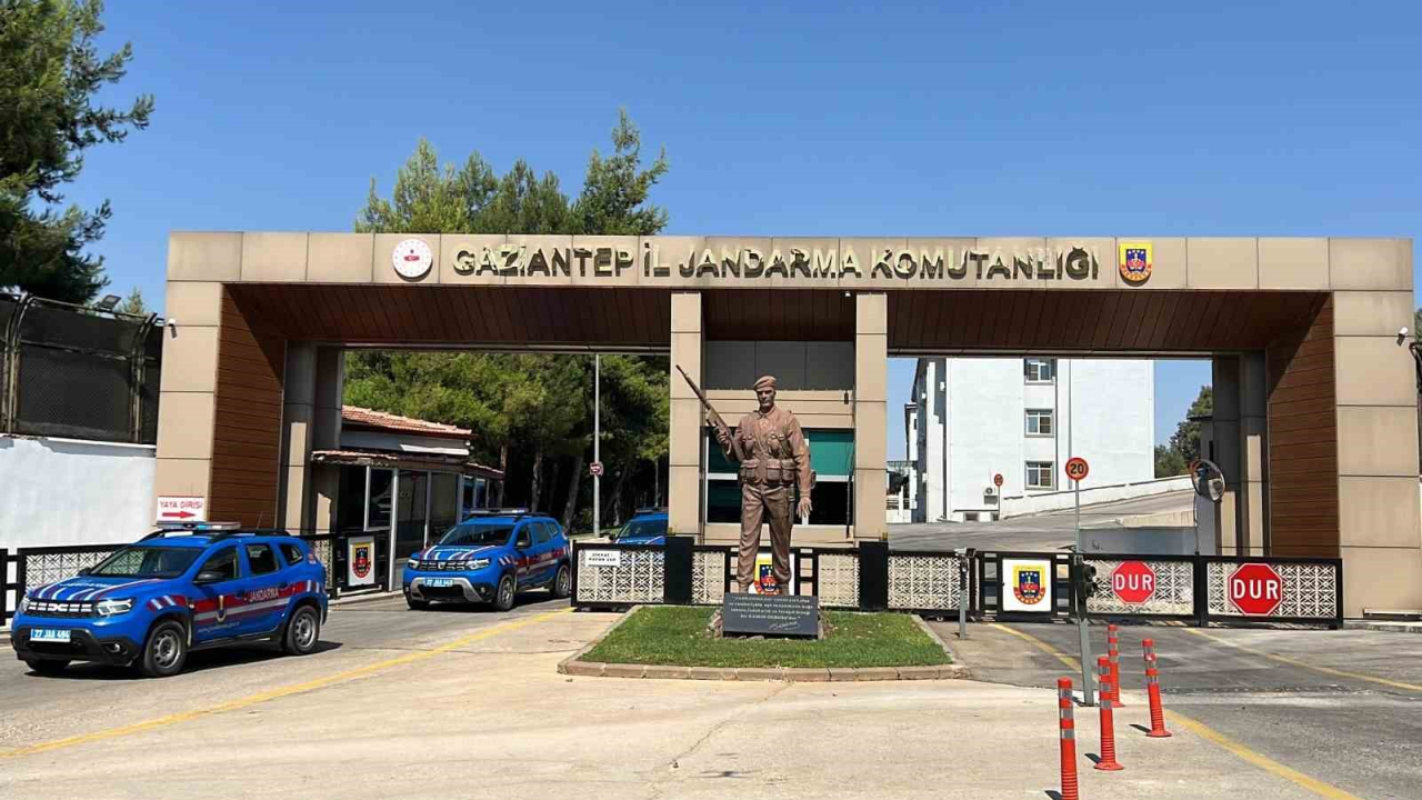 Çeşitli suçlardan aranan 158 şahıs yakalandı