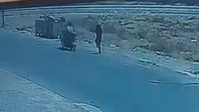 Çocuğa motosikletli saldırı kameraya yansıdı