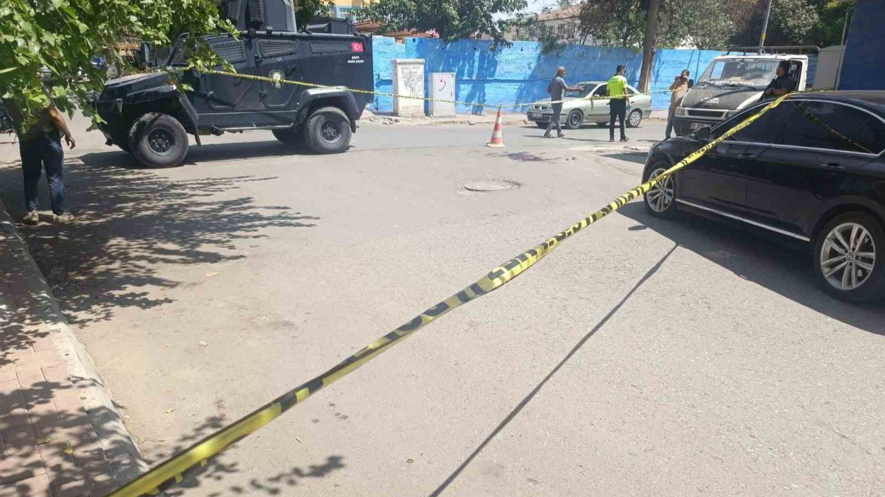 Kuzenler arasında silahlı kavga: 1’i ağır 4 yaralı