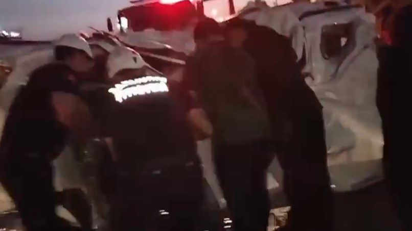 Şanlıurfa - Mardin karayolunda zincirleme trafik kazası (VİDEO)