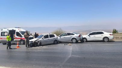 Zincirleme kaza: 9 yaralı