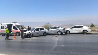 Zincirleme kaza: 9 yaralı