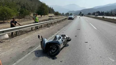 İki motosiklet çarpıştı: 2 yaralı