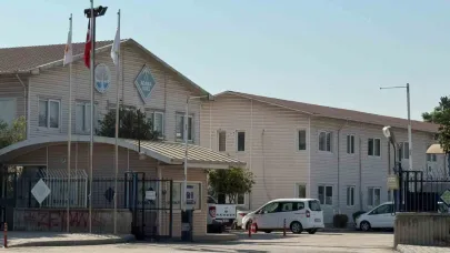 Tartıştığı işçiyi tabancayla vurdu