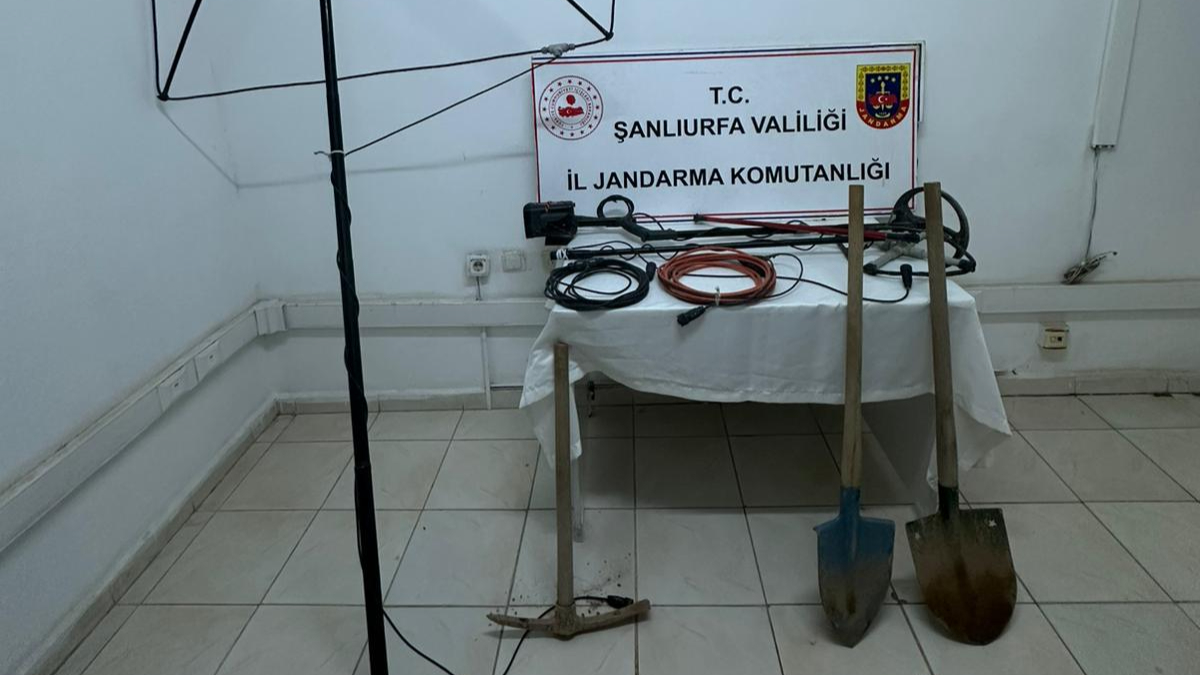 Şanlıurfa Jandarmasından definecilere suçüstü