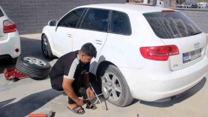 Şanlıurfa'da bir avukatın aracına saldırı düzenlendi