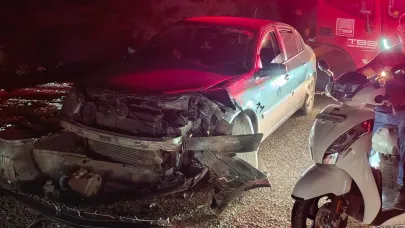İki otomobil kafa kafaya çarpıştı: 2 yaralı