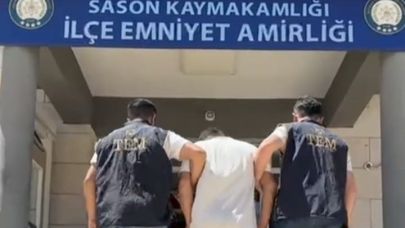 100 TL'lik dondurma çalıp yakalandılar