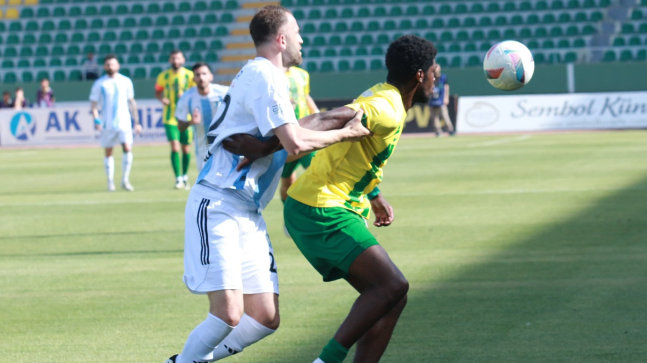 Okyere, gide gide 3'üncü Lig takımına gitti