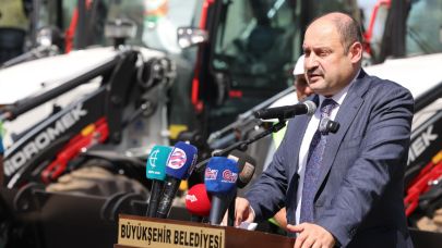 Büyükşehir, 47 Milyonluk Yeni Araç Filosuyla Sahada Gücüne Güç Kattı