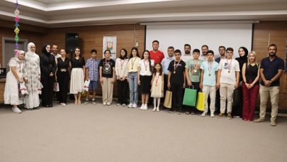 Esentepe Gençlik Merkezi Yaz Kursları Sona Erdi