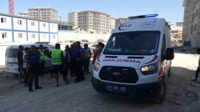 Şantiye işçileri arasında taşlı sopalı kavga: 5 yaralı