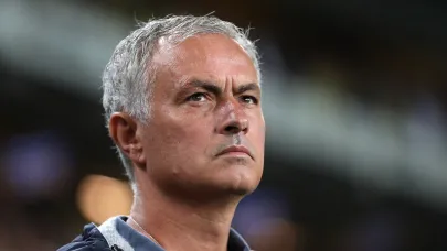 FLAŞ: Fenerbahçe'de Jose Mourinho dönemi sona erdi