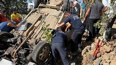 Takla atan araçta 2 kişi yaralandı