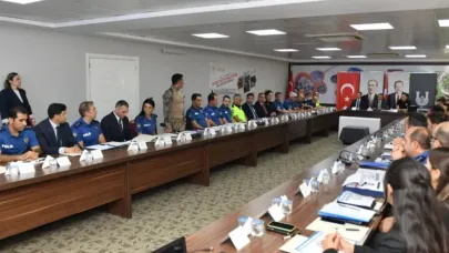 Bu toplantıda şehrin huzur ve güvenliğini ele aldılar (VİDEO)