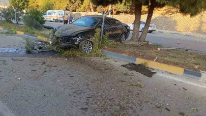 Kontrolü kaybolan otomobil refüje çıktı: 1 yaralı
