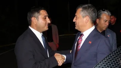 CHP Lideri Şanlıurfa'yı teğet geçti