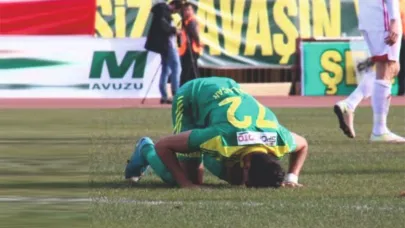 'Sıkıntı çıkartırım' dedi, ayvayı yedi