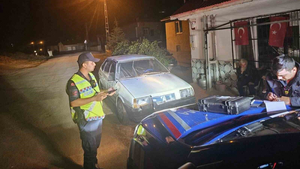 Alkollü sürücü 5 yılda 8 kez yakalandı: 37 bin TL ceza kesildi