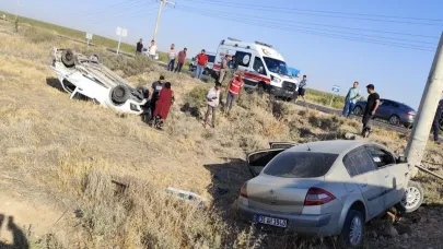 Viranşehir'de otomobiller çarpıştı: 4 yaralı