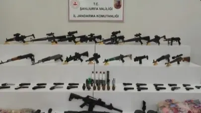 Şanlıurfa’da dev operasyon: 17 el bombası ele geçirdi ( VİDEO)