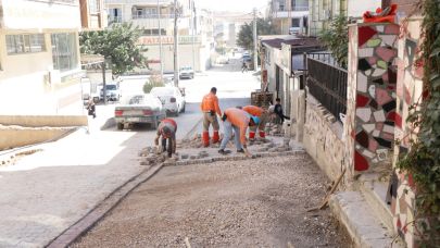 Haliliye’de 15 ekip ile yol yapım ve onarım çalışmaları sürüyor