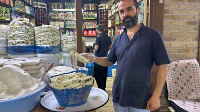 Geleneksel Van lezzeti: Kışlık küp otlu peyniri tezgâhlardaki yerini almaya başladı
