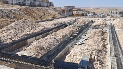 Deprem TOKİ’lerinin sosyal donatıları için harekete geçildi