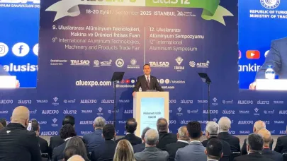 Bakan Kacır: "Sanayide istihdamı 6 milyon 700 bine yükselttik"