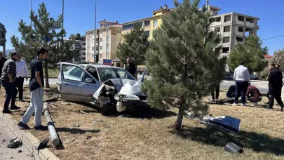 Trafik kazası: 2 yaralı