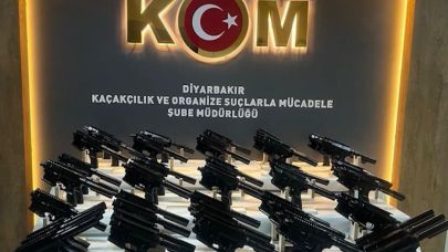 Kaçakçılık operasyonlarında çok sayıda silah ve aparatı ele geçirildi: 6 tutuklama